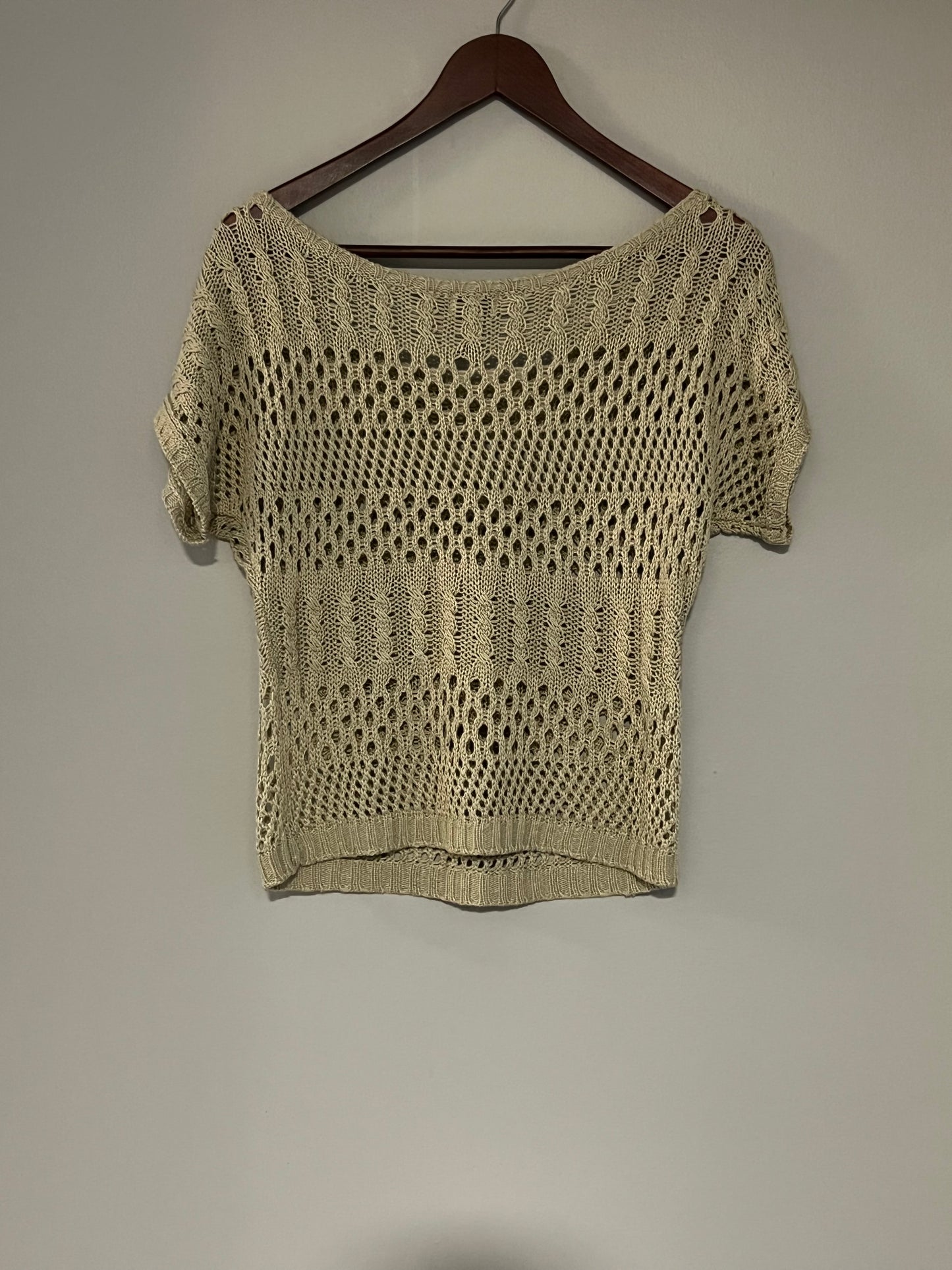 Short sleeve tan light sweater