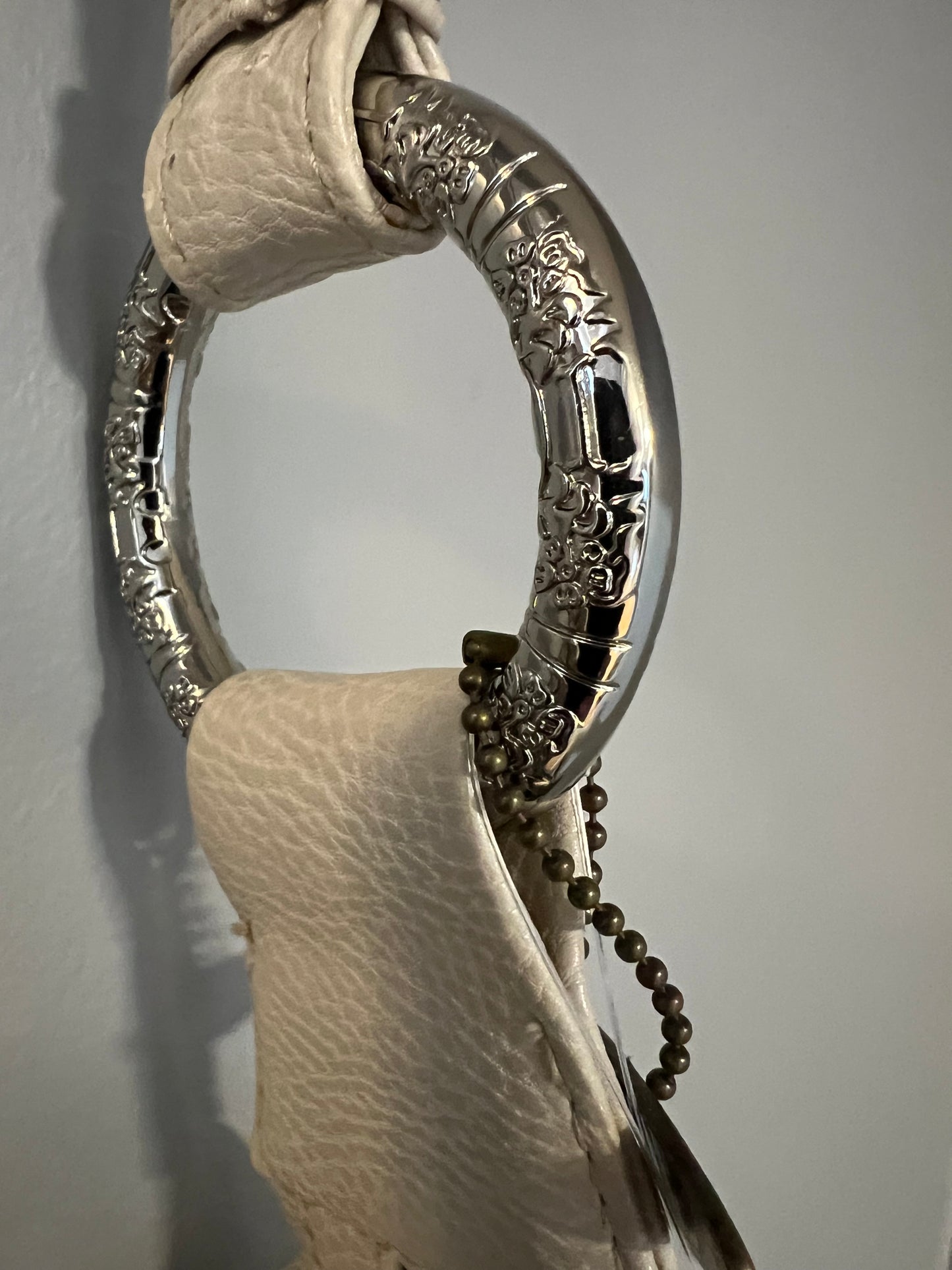 New with Tags Mary Frances beaded Purse “Paradise Found”