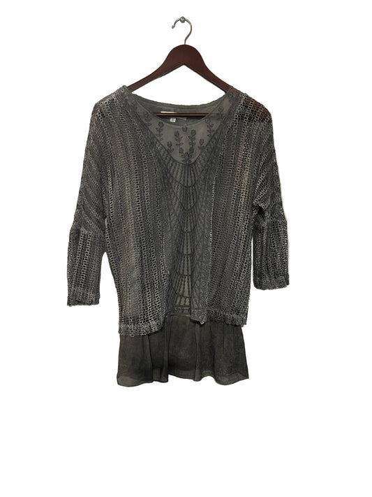 Elegant oversized bohemian shirt